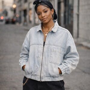 Pacifika Light Wash Denim Jacket Women’s XS Zip Up YKK Zip Front Pocket